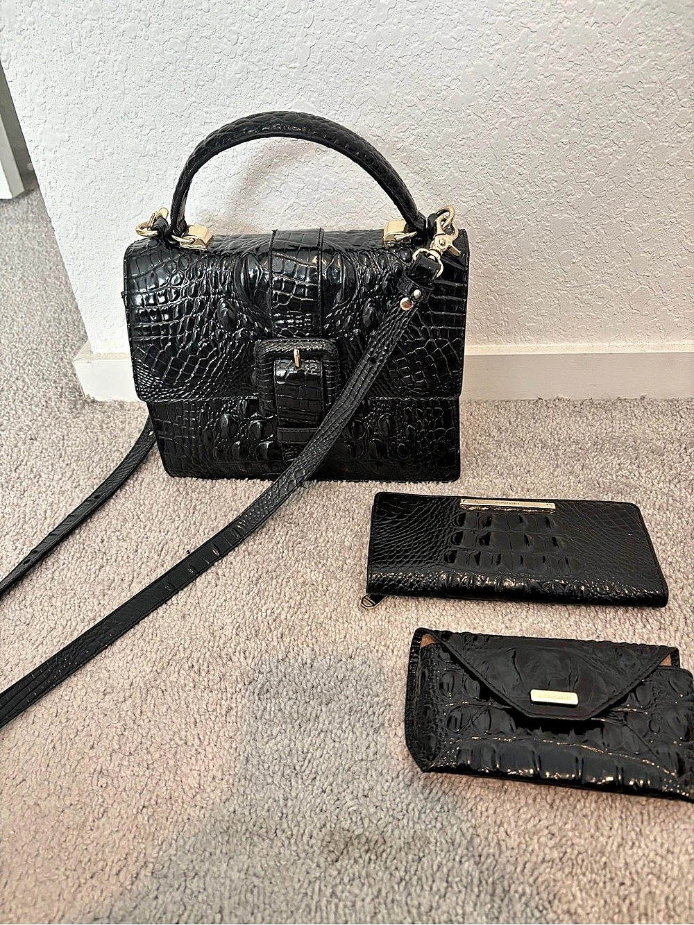Brahmin Black Crocodile-Embossed Shoulder Bag W/Accessories